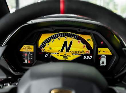 Lamborghini - Aventador