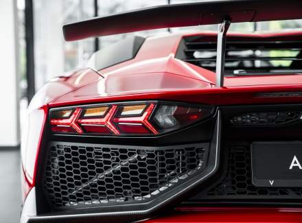 Lamborghini - Aventador