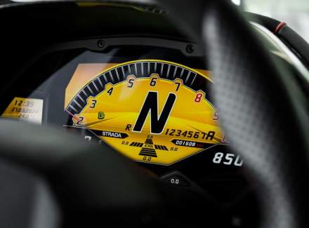 Lamborghini - Aventador