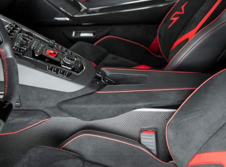 Lamborghini - Aventador