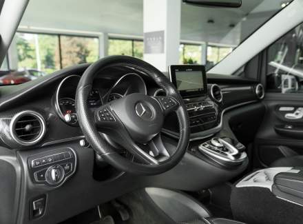 Mercedes-Benz - V-class