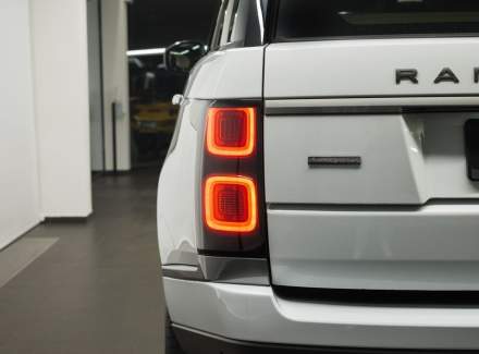 Land Rover - Range Rover