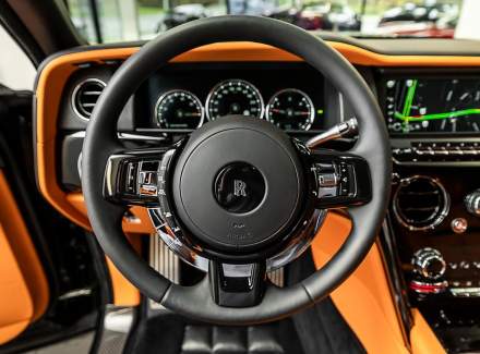 Rolls-Royce - Cullinan