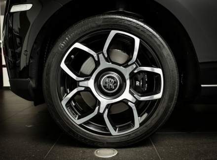 Rolls-Royce - Cullinan