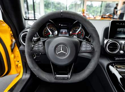 Mercedes-Benz - AMG GT