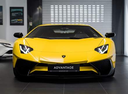 Lamborghini - Aventador