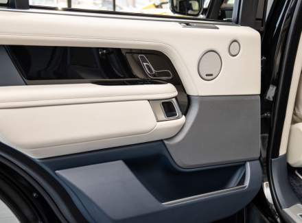 Land Rover - Range Rover