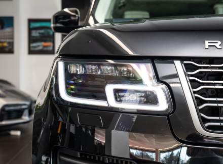 Land Rover - Range Rover