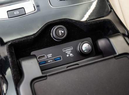 Land Rover - Range Rover