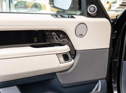 Land Rover - Range Rover