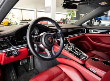 Porsche - Panamera