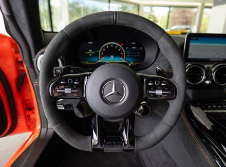 Mercedes-Benz - AMG GT