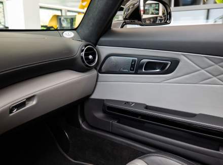 Mercedes-Benz - AMG GT