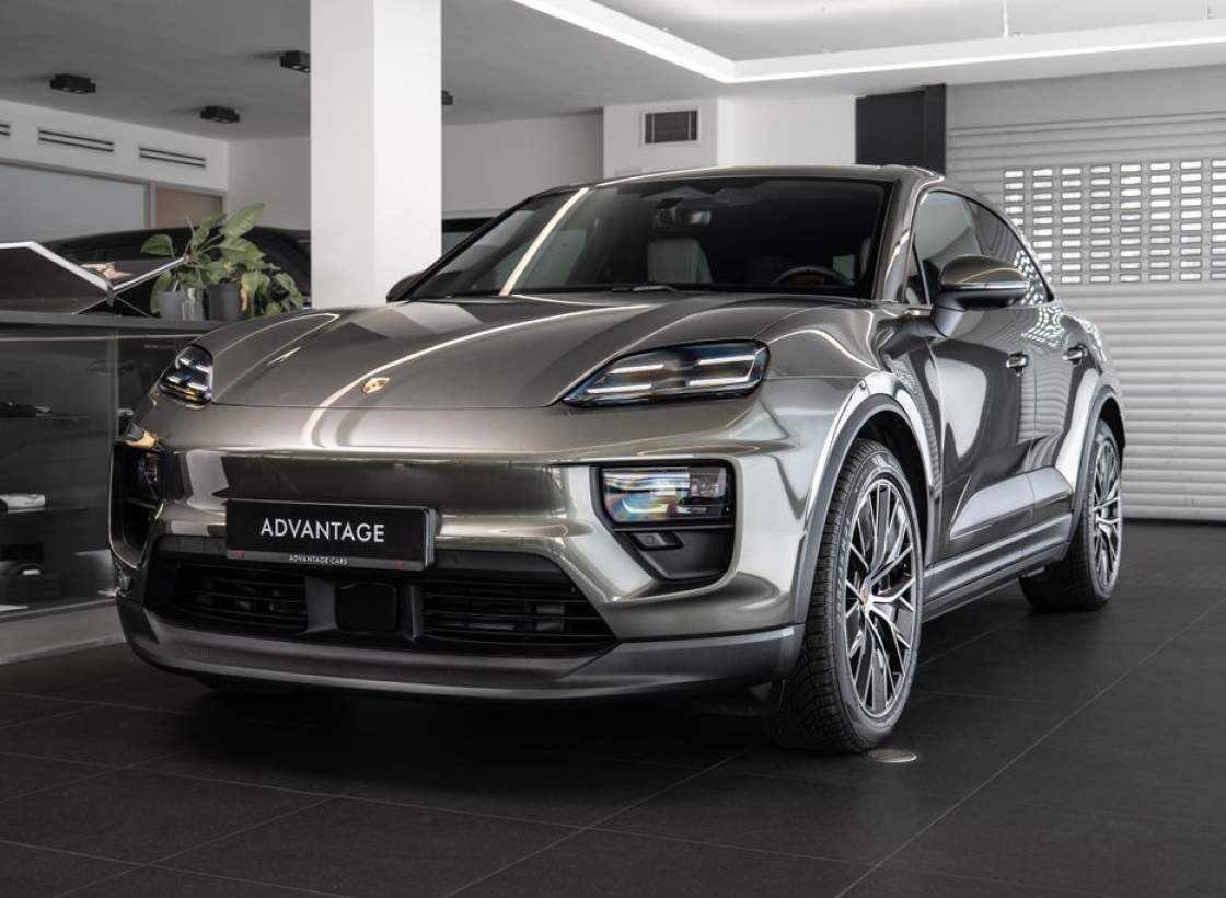 Porsche - Macan