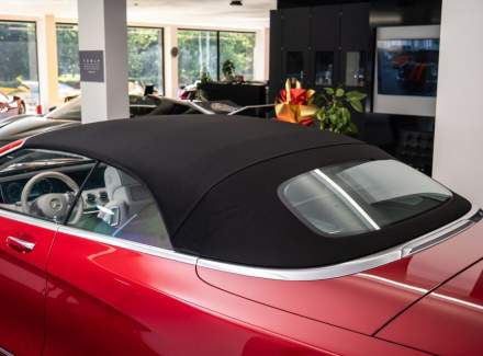 Mercedes-Benz - S-class