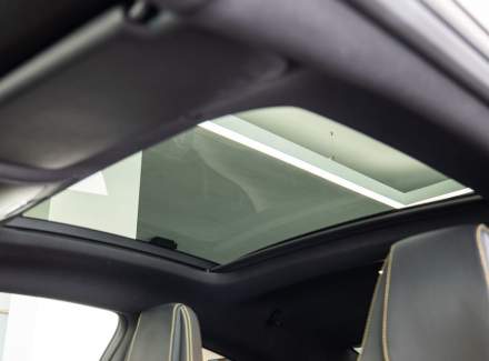 Mercedes-Benz - C-class