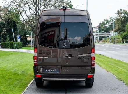 Mercedes-Benz - Sprinter