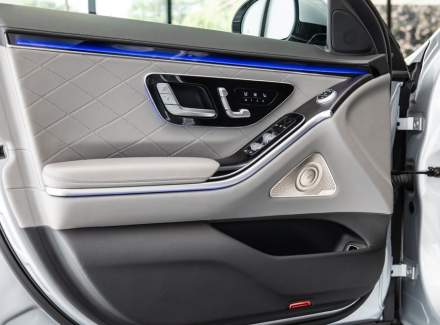 Mercedes-Benz - S-class