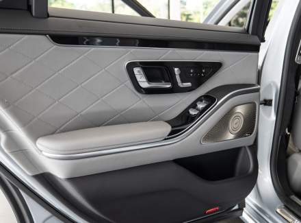 Mercedes-Benz - S-class