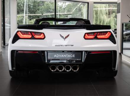 Chevrolet - Corvette