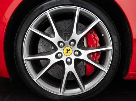 Ferrari - California