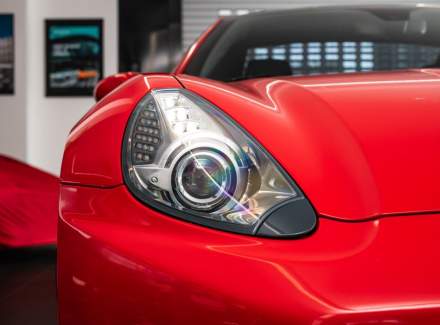 Ferrari - California