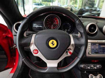 Ferrari - California