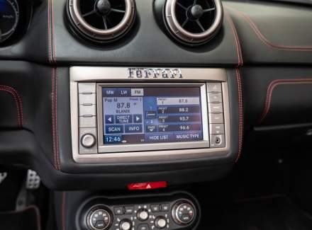 Ferrari - California