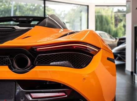 McLaren - 720S