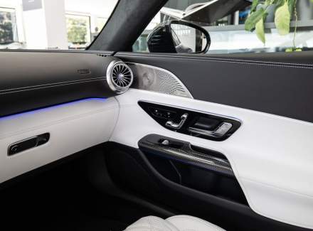 Mercedes-Benz - AMG GT