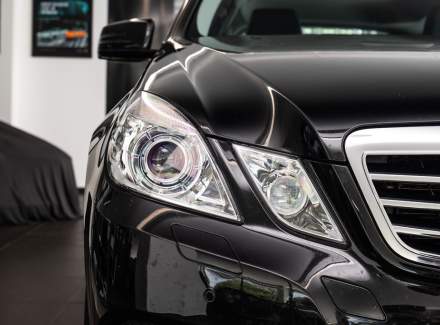Mercedes-Benz - E-class