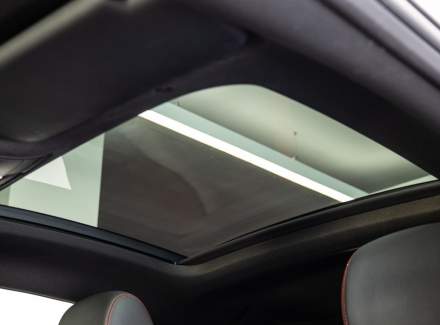 Mercedes-Benz - C-class