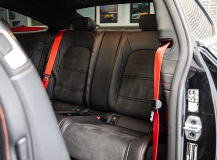 Mercedes-Benz - C-class