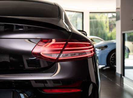 Mercedes-Benz - C-class