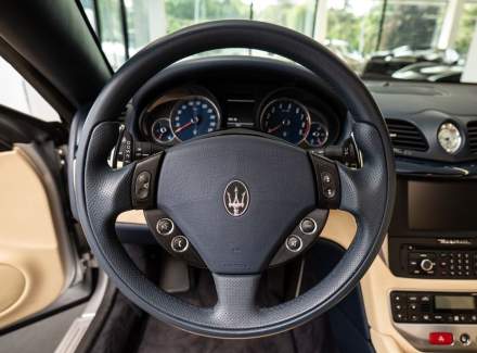Maserati - GranCabrio