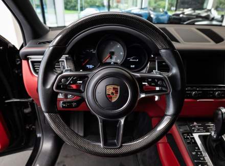 Porsche - Macan