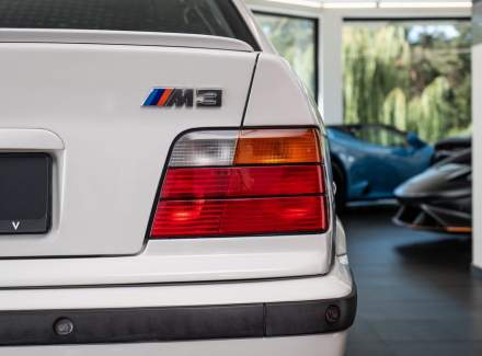 BMW - M3