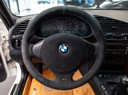 BMW - M3