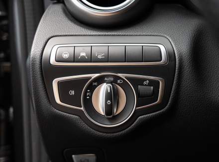 Mercedes-Benz - C-class