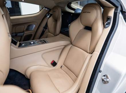 Aston Martin - Rapide