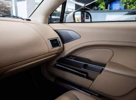 Aston Martin - Rapide