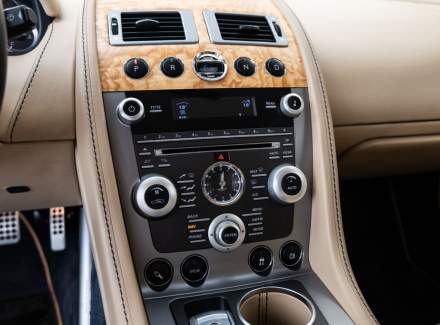 Aston Martin - Rapide