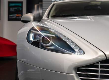 Aston Martin - Rapide