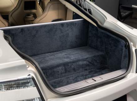 Aston Martin - Rapide