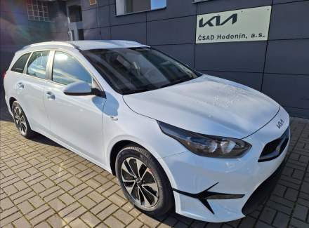 Kia - Cee'd