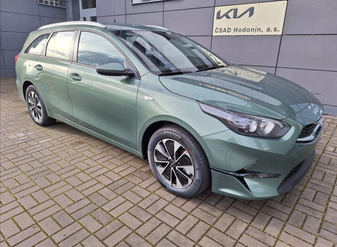 Kia - Cee'd