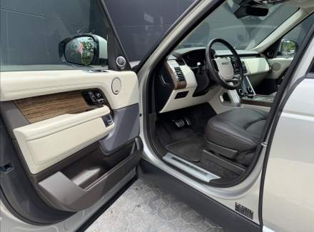 Land Rover - Range Rover