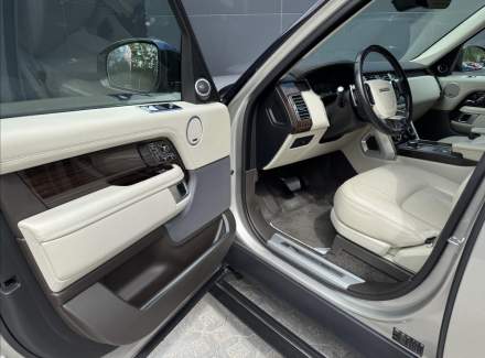 Land Rover - Range Rover