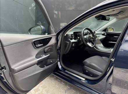 Mercedes-Benz - C-class