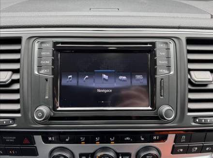 Volkswagen - Multivan